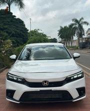 Honda Civic Touring 2022 White for sale