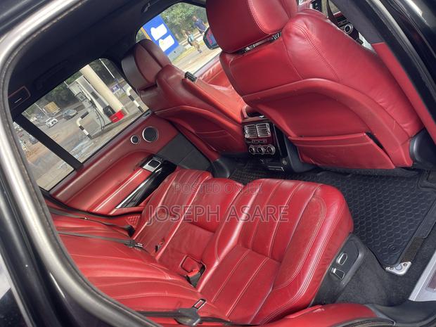Land Rover Range Rover Vogue 2016 Black