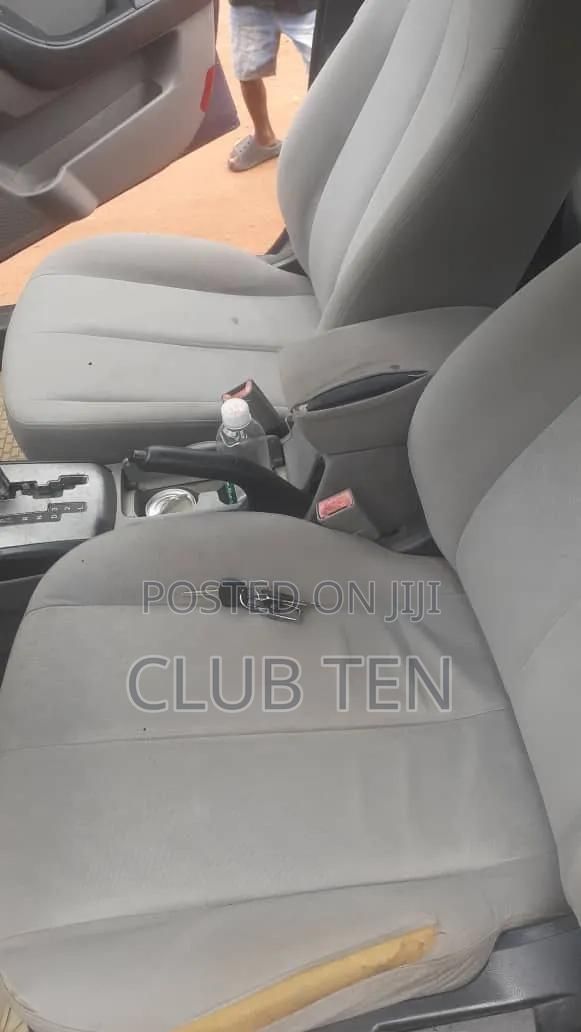 Hyundai Elantra GLS 2011 Blue