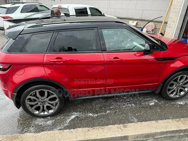 Land Rover Range Rover Evoque HSE Dynamic 4x4 (2.0 4cyl 9A) 2016 Red
