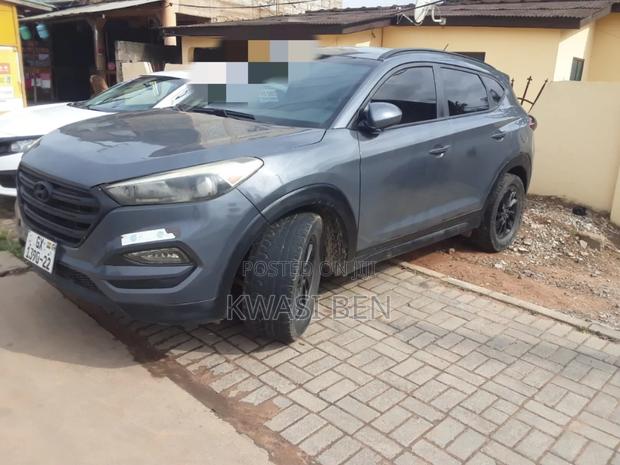Hyundai Tucson 2017 Gray