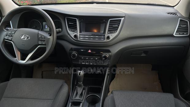 Hyundai Tucson 2018 Black