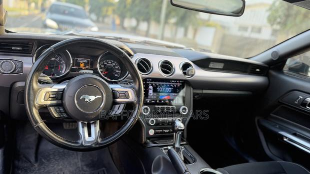 Ford Mustang 2016 Silver