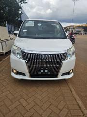 Toyota Esquire 2.0 FWD (8 seater) 2016 White for sale