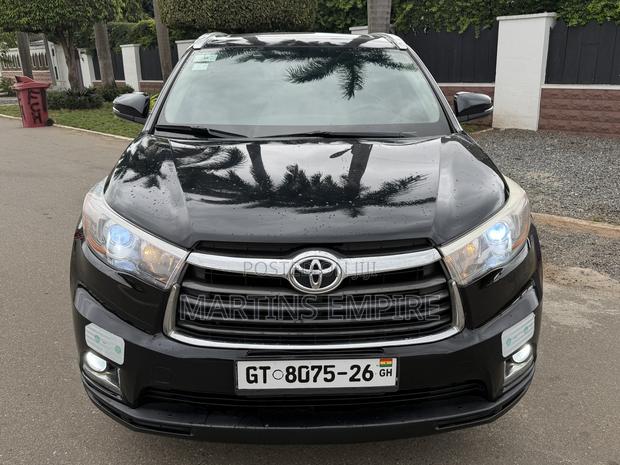 Toyota Highlander XLE V6 4x4 (3.5L 6cyl 6A) 2016 Black