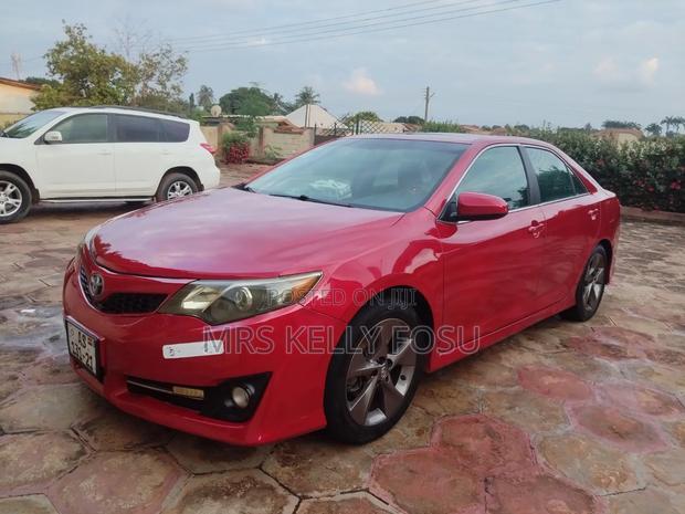 Toyota Camry 2013 Red