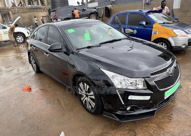 Chevrolet Cruze 2LT Auto 2013 Black