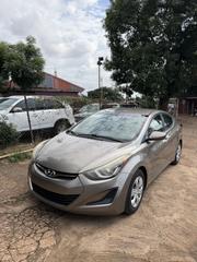 Hyundai Elantra SE Sedan FWD (1.8L 4cyl 6M) 2016 Ivory for sale