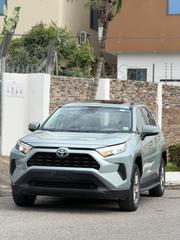Toyota RAV4 XLE 2022 Green for sale