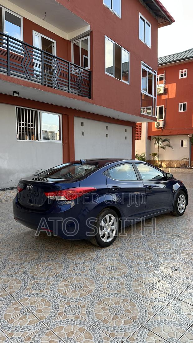 Hyundai Elantra 2013 Blue