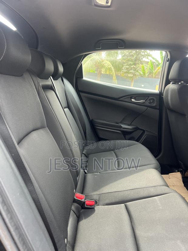 Honda Civic EX 4dr Hatchback (1.5L 4cyl) 2017 Black