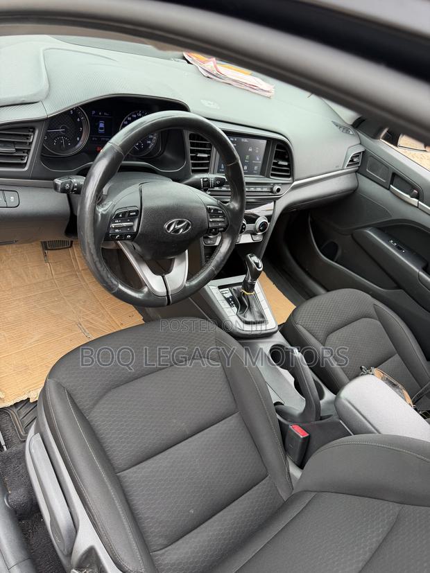 Hyundai Elantra 2019 Black