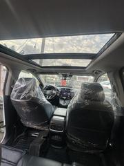 Honda CR-V Touring AWD 2018 White for sale