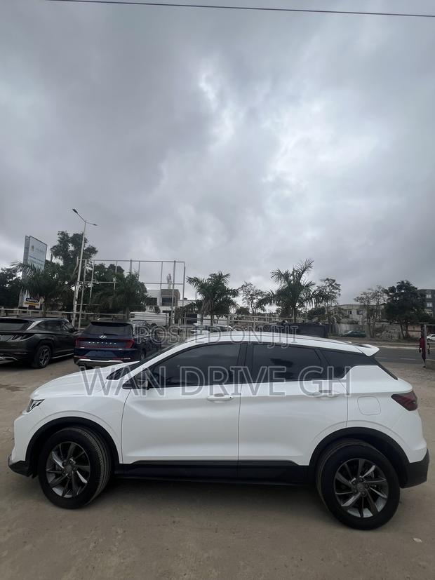 Geely Coolray 2025 White