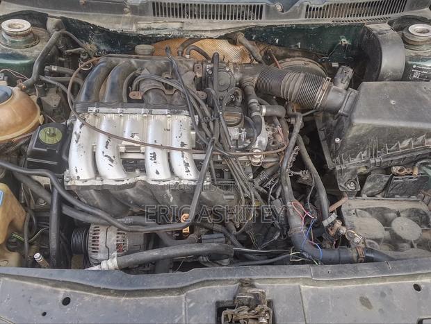 Volkswagen Golf 2.0 1999 Green