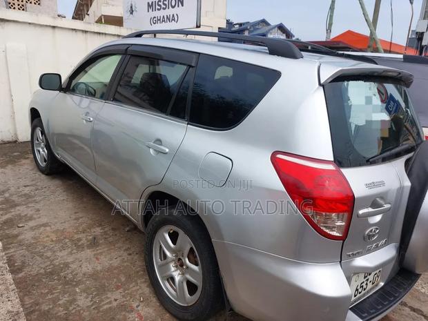 Toyota RAV4 2009 Silver