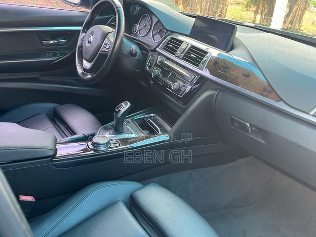 BMW 328i 2016 Blue
