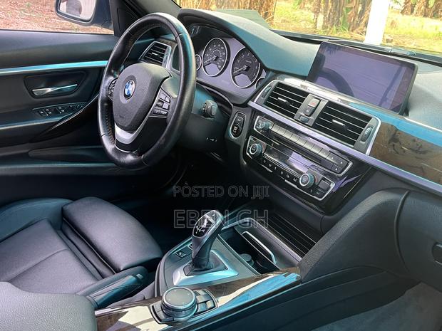 BMW 328i 2016 Blue