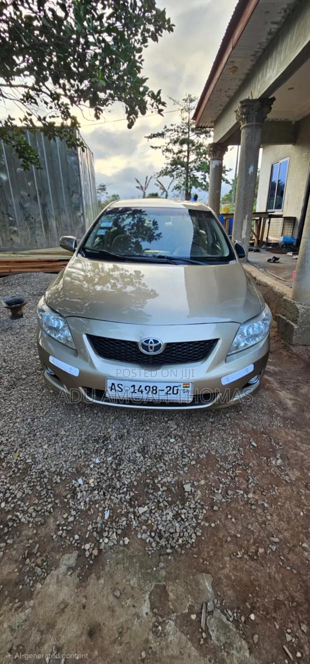 Toyota Corolla 2010 Gold