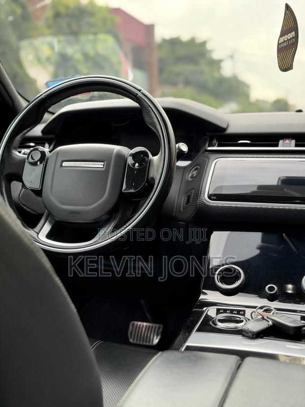 Land Rover Range Rover Velar 2018 Silver