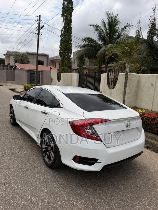 Honda Civic EX Sedan 2019 White