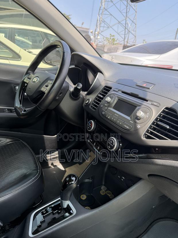 Kia Morning 2016 Beige