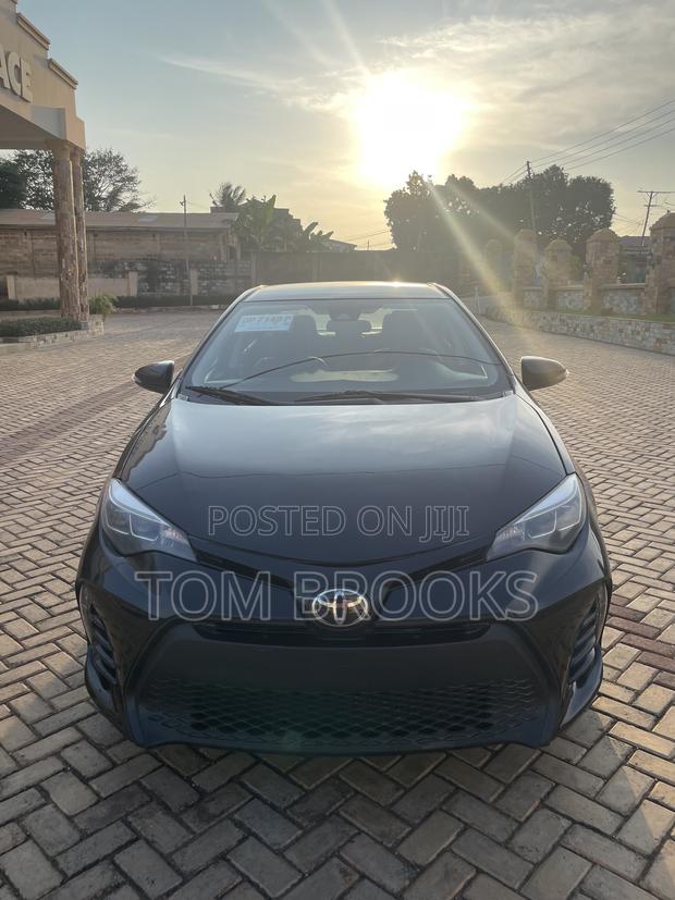 Toyota Corolla SE 4dr Sedan (1.8L 4cyl CVT) 2017 Black