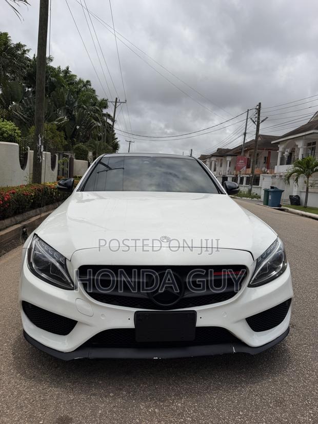 Mercedes-Benz C300 Sport 4Matic Sedan AWD (2.0L 4cyll 7A) 2016 White