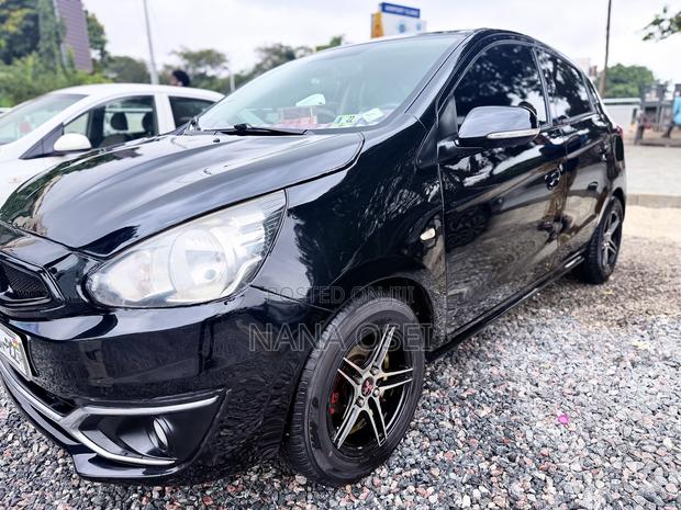 Mitsubishi Mirage ES 2018 Black