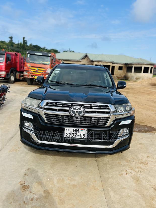 Toyota Land Cruiser 2009 Black