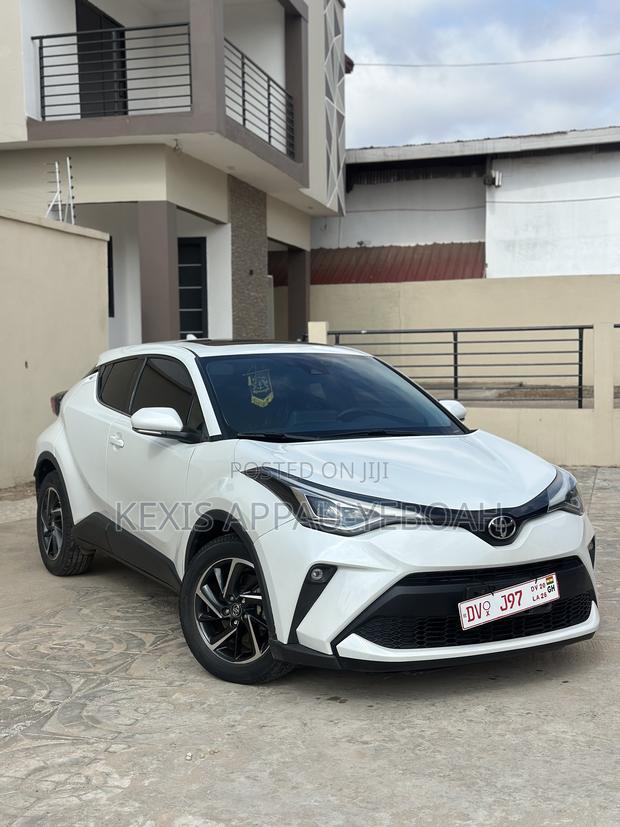 Toyota C-HR Limited 2021 White