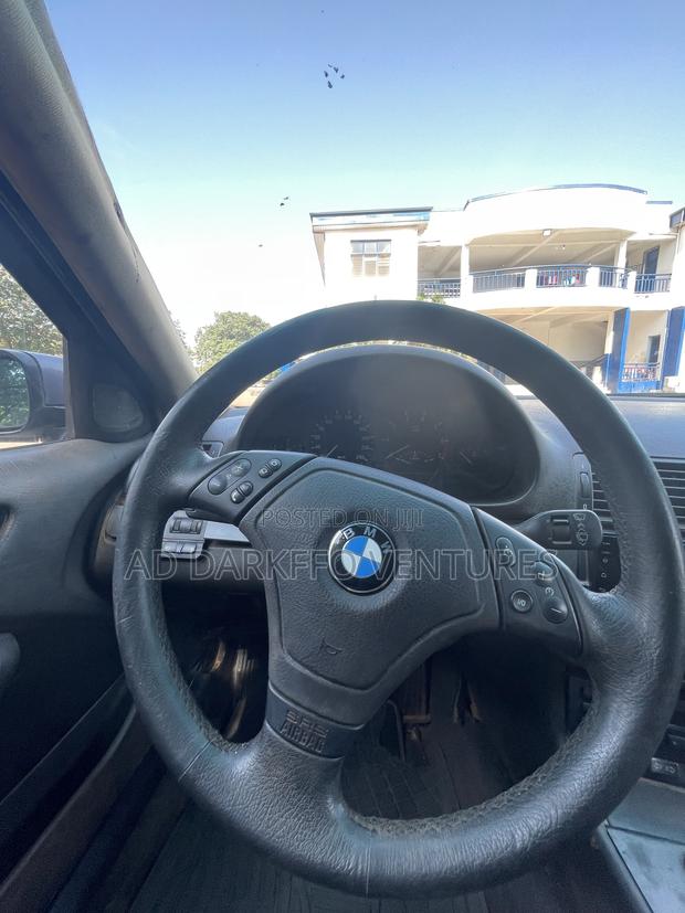 BMW 323i 2003 Blue
