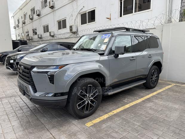 Lexus GX 550 Overtrail 2024 Gray