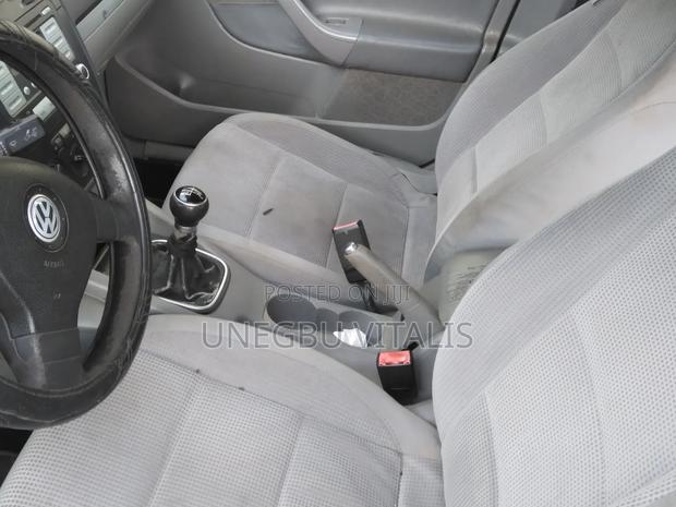 Volkswagen Jetta 2009 Green