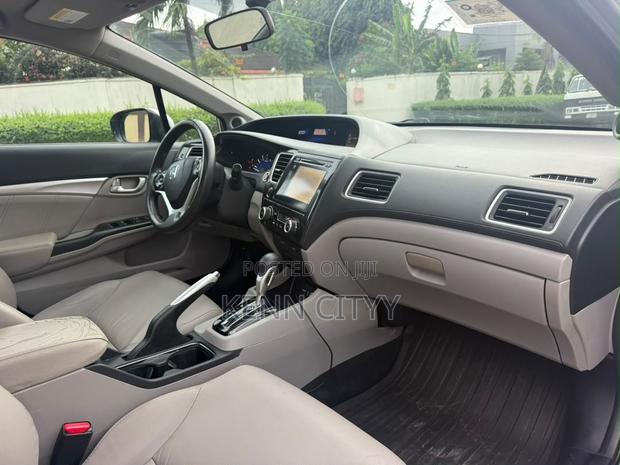 Honda Civic 2015 Silver