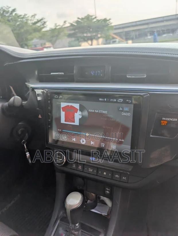 Toyota Corolla 2017 Red