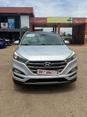 Hyundai Tucson Limited AWD 2017 Gray for sale
