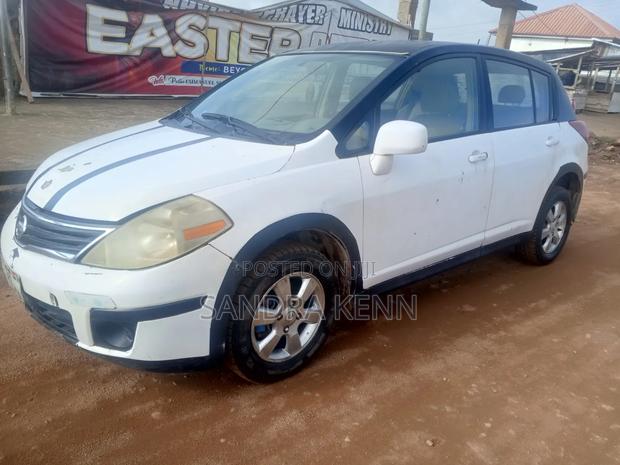 Nissan Versa 1.8 SL 2007 White