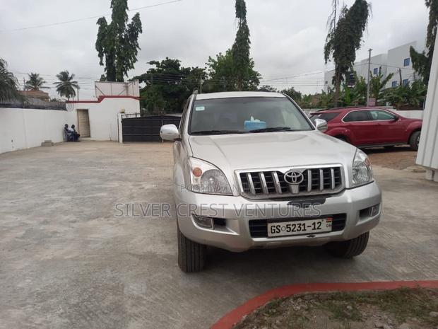 Toyota Land Cruiser Prado 3.0 D-4D 5dr 2005 Gray