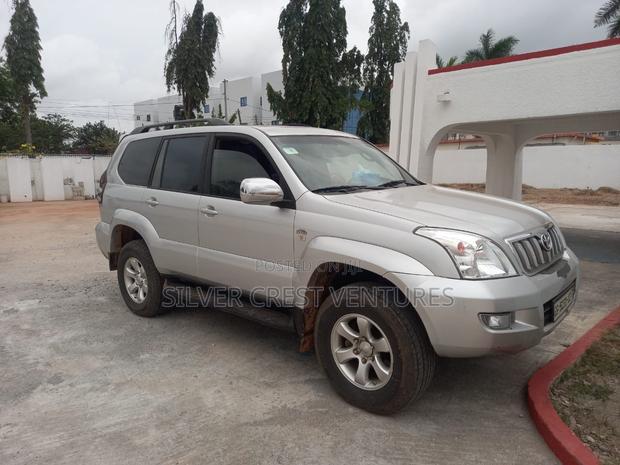 Toyota Land Cruiser Prado 3.0 D-4D 5dr 2005 Gray