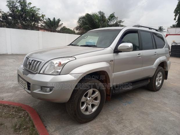 Toyota Land Cruiser Prado 3.0 D-4D 5dr 2005 Gray