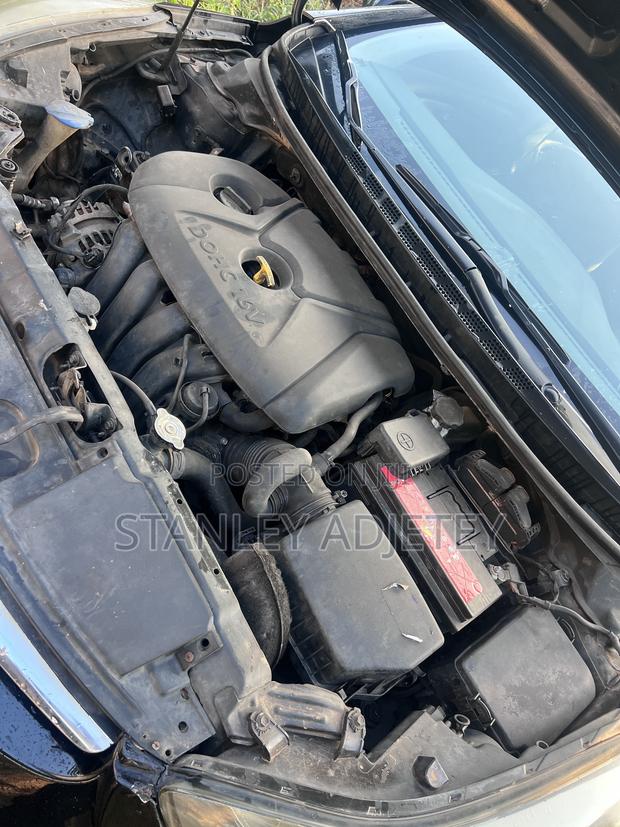 Hyundai Elantra SE 4dr Sedan (1.8L 4cyl 6A) 2015 Black