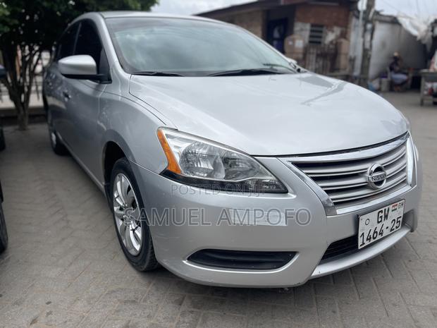 Nissan Sentra S 4dr Sedan (1.8L 4cyl CVT) 2015 Gray