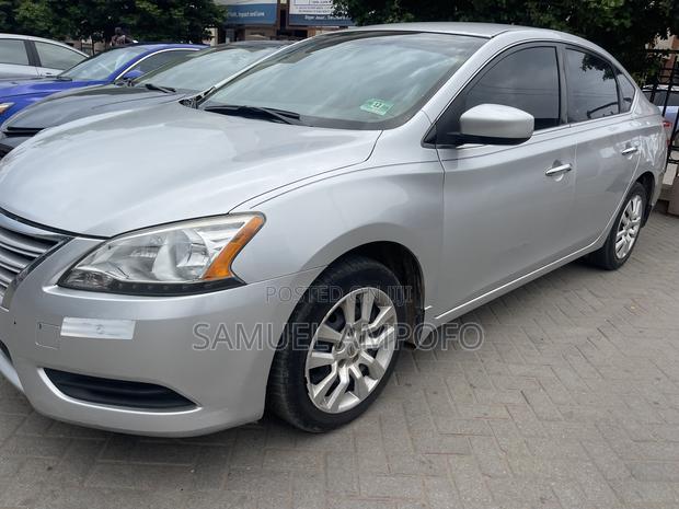 Nissan Sentra S 4dr Sedan (1.8L 4cyl CVT) 2015 Gray