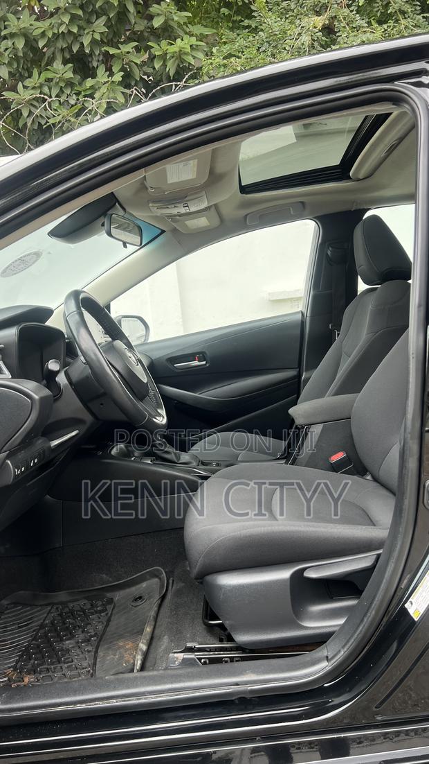 Toyota Corolla LE 2021 Black