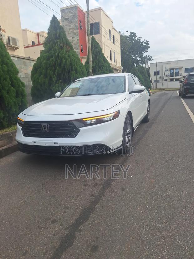 Honda Accord EX CVT 2023 White