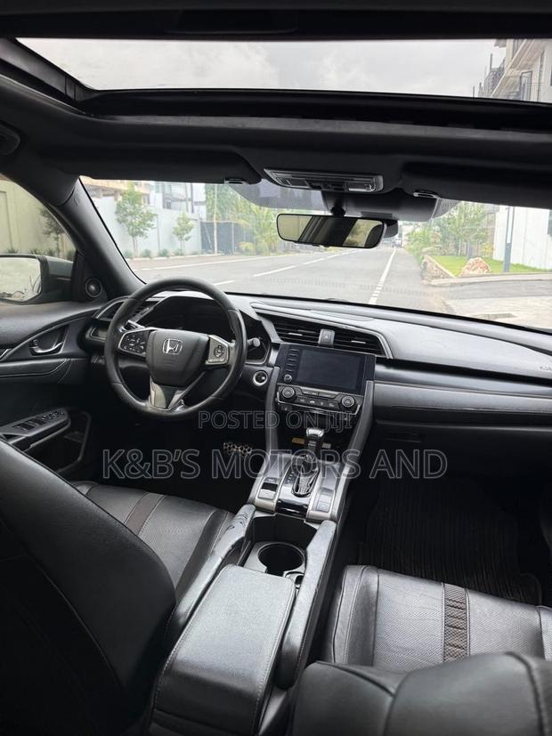 Honda Civic Sport Touring Hatchback 2020 Gray