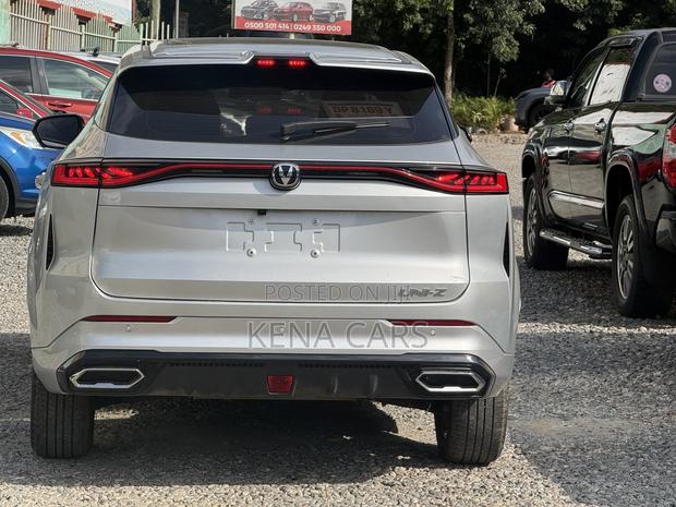 Changan UNI-Z iDD Premium 2024 Maroon
