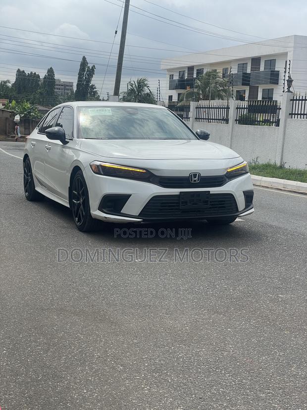 Honda Civic 2024 White