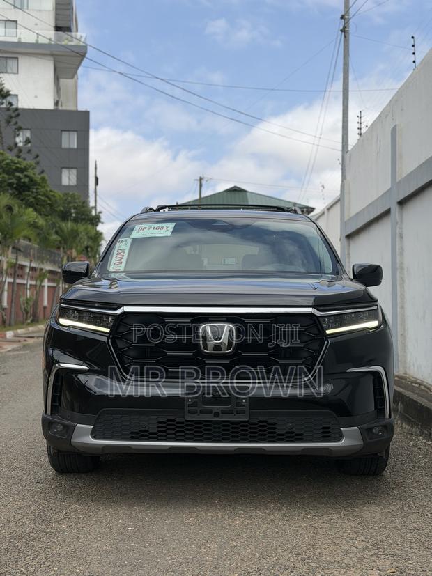 Honda Pilot Touring AWD 2024 Black